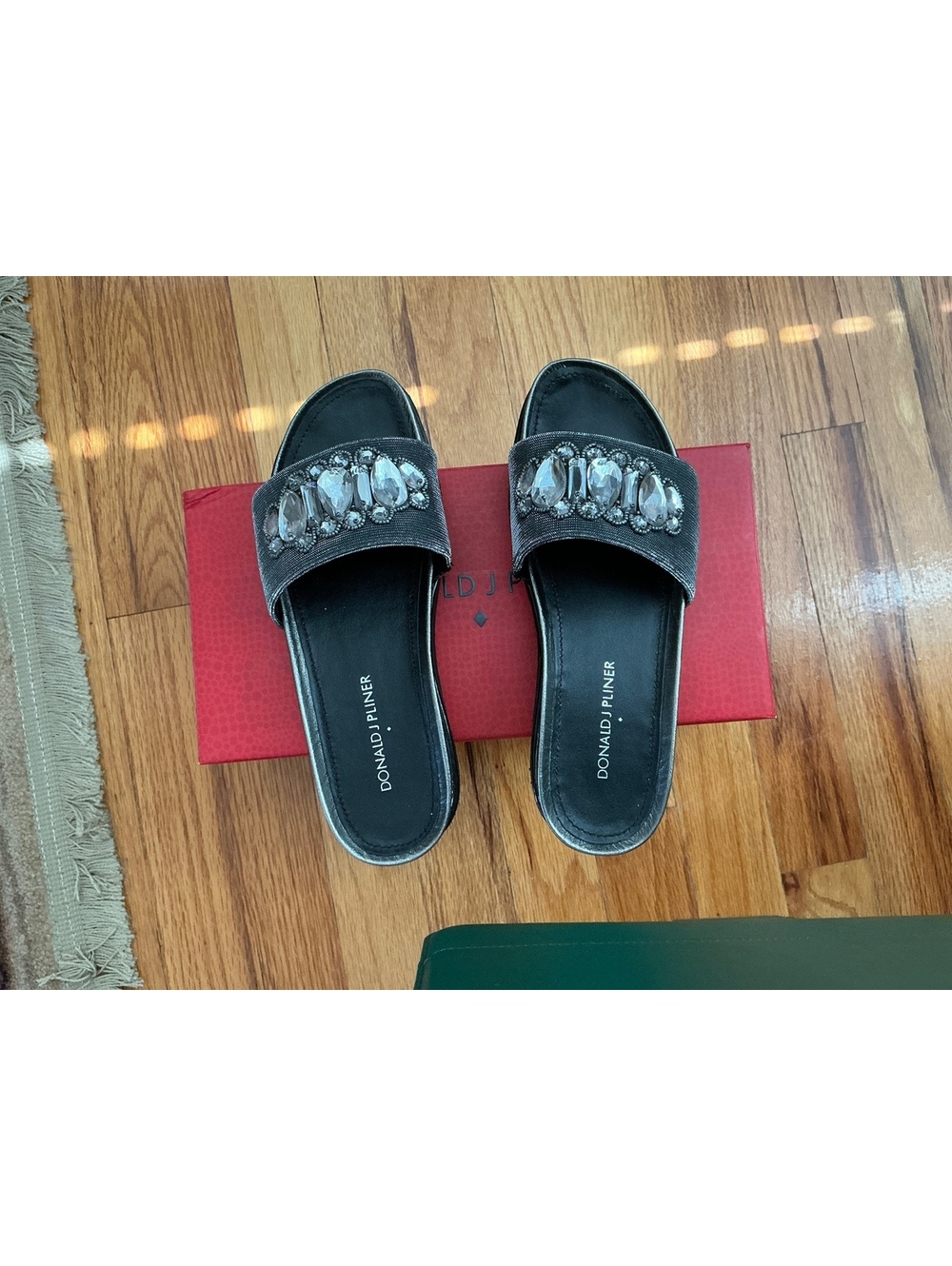 Donald Pliner Gunmetal Sparkle Slide Sandals Size 6M